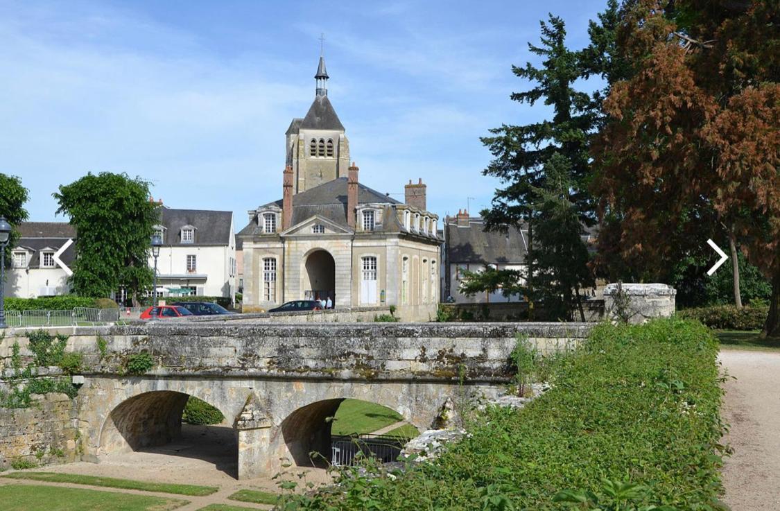 *** Domaine Des Noyers - Proche Centre Ville Châteauneuf-sur-Loire Exteriör bild